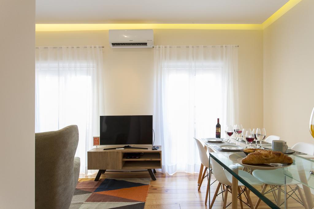Joivy Graca Deluxe Apartments ลิสบอน ภายนอก รูปภาพ